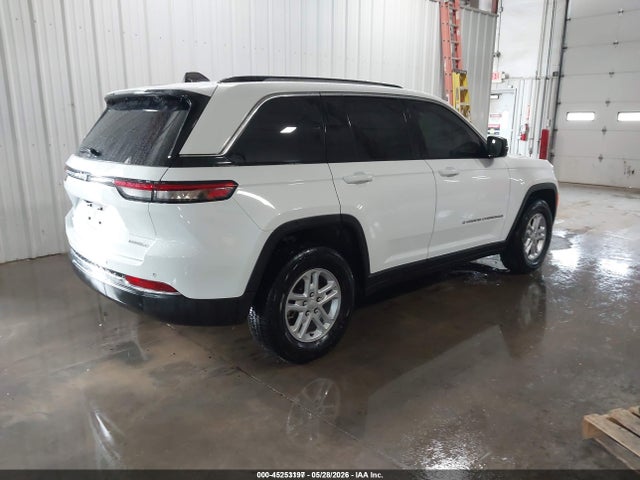 1C4RJHAG5PC606773 Jeep Grand Cherokee Laredo 4x4