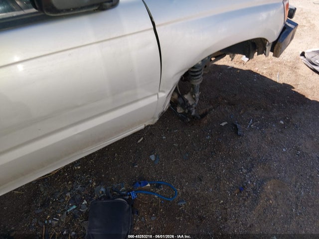 45253218 :رقم المزاد ، JT3HN86R8Y0293526 vin ، 2000 Toyota 4runner Sr5 V6 مزاد بيع