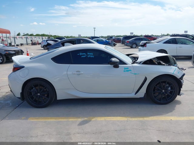 Toyota Gr86 Premium 2025 JF1ZNBE14S9760989 Image 14