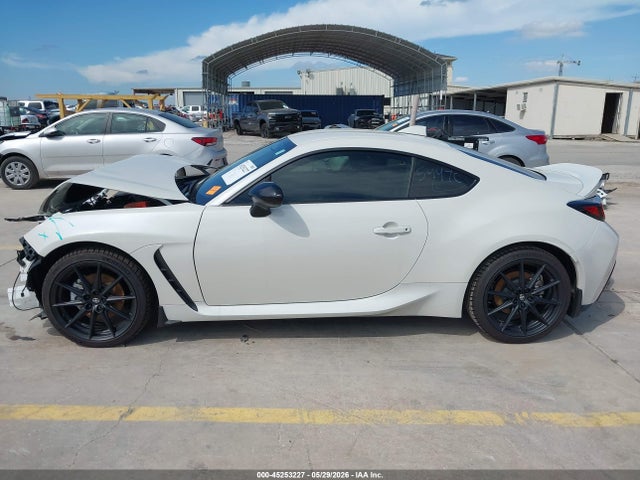 Toyota Gr86 Premium 2025 JF1ZNBE14S9760989 Image 15