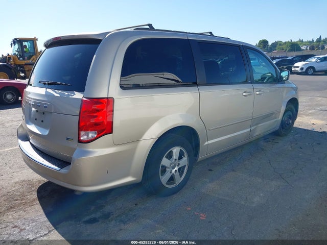 2013 Dodge Grand Caravan Sxt მანქანა იყიდება აუქციონზე, vin: 2C4RDGCG7DR628047, აუქციონის ნომერი: 45253229