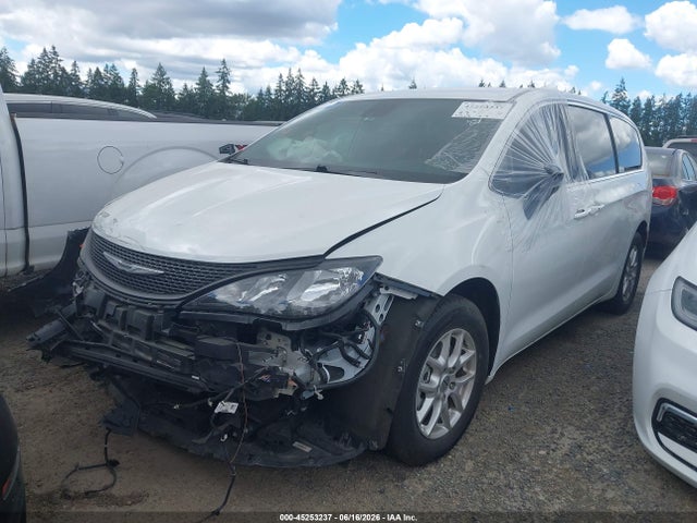 Chrysler Voyager Lx 2025 2C4RC1CG1SR535053 Image 2