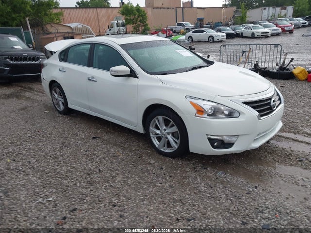 Продажа на аукционе авто 2014 Nissan Altima 2.5 Sv, vin: 1N4AL3AP4EC117116, номер лота: 45253245