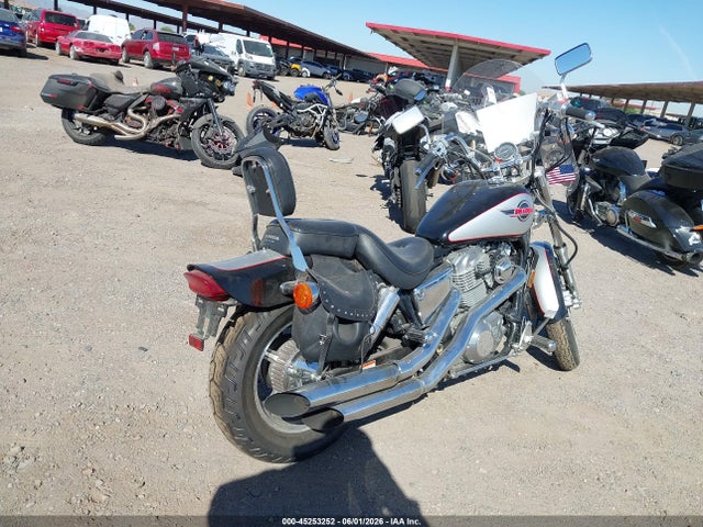 Продажа на аукционе авто 1993 Honda Vt1100 C, vin: 1HFSC181XPA701822, номер лота: 45253252