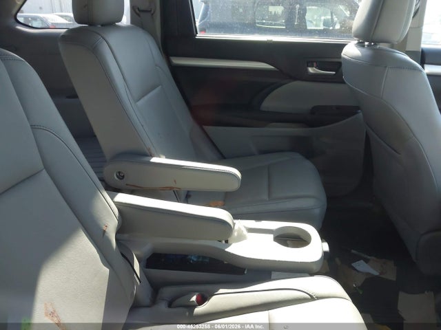 5TDJKRFH8GS303793 Toyota Highlander Xle V6