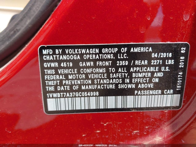 1VWBT7A37GC054998 Volkswagen Passat 1.8t Se