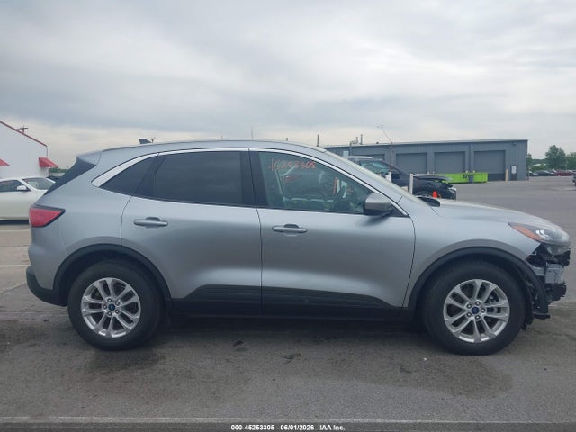 1FMCU0BZ3MUB18566 Ford Escape Se Hybrid