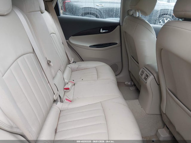 45253320 :رقم المزاد ، JN1AJ0HPXBM801343 vin ، 2011 Infiniti Ex35 Journey مزاد بيع