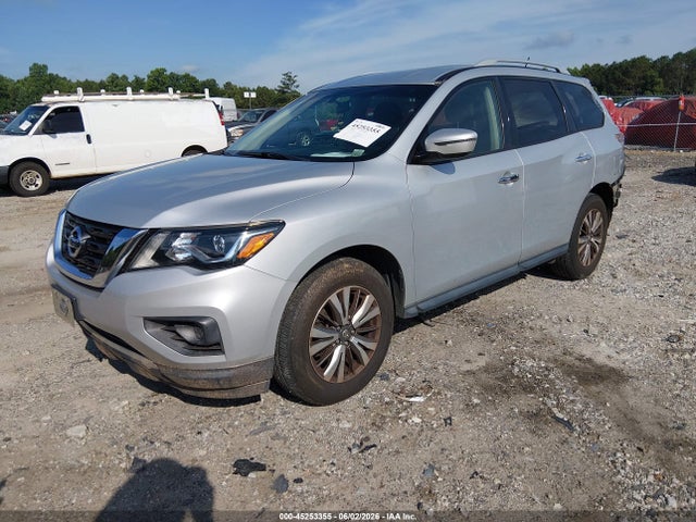 Nissan Pathfinder S 2018 5N1DR2MM9JC652529 Image 2