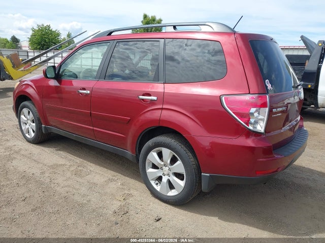Продажа на аукционе авто 2011 Subaru Forester 2.5x Premium, vin: JF2SHADC0BH762861, номер лота: 45253364