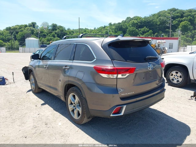 2017 Toyota Highlander Limited მანქანა იყიდება აუქციონზე, vin: 5TDDZRFH2HS416147, აუქციონის ნომერი: 45253377