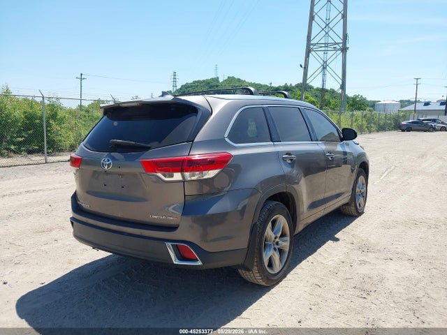 2017 Toyota Highlander Limited მანქანა იყიდება აუქციონზე, vin: 5TDDZRFH2HS416147, აუქციონის ნომერი: 45253377