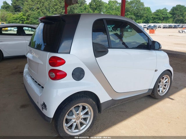 2010 Smart Fortwo Passion/pure მანქანა იყიდება აუქციონზე, vin: WMEEJ3BA8AK359016, აუქციონის ნომერი: 45253379