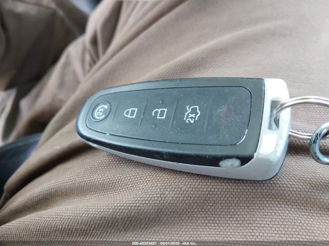45253407 :رقم المزاد ، 1FAHP2J83DG213932 vin ، 2013 Ford Taurus Limited مزاد بيع