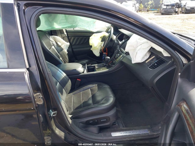 45253407 :رقم المزاد ، 1FAHP2J83DG213932 vin ، 2013 Ford Taurus Limited مزاد بيع