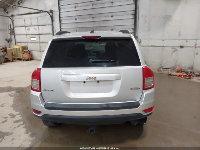 2011 Jeep Compass მანქანა იყიდება აუქციონზე, vin: 1J4NF1FB4BD197165, აუქციონის ნომერი: 45253437