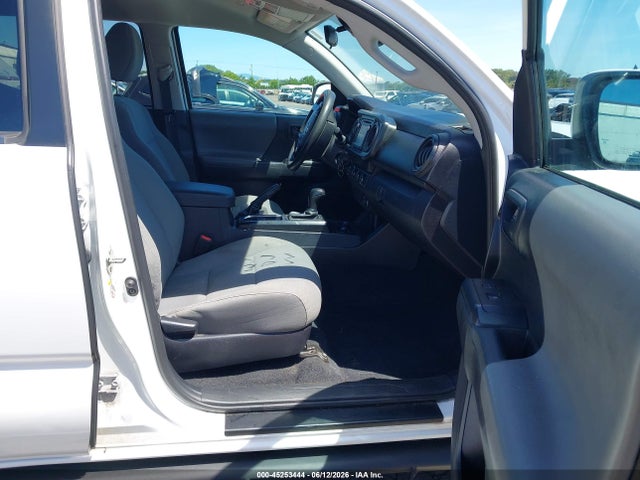 3TMCZ5AN4KM272979 Toyota Tacoma Sr V6