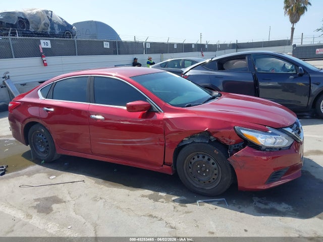 Продаж на аукціоні авто 2018 Nissan Altima 2.5 S, vin: 1N4AL3AP1JC197274, номер лоту: 45253465