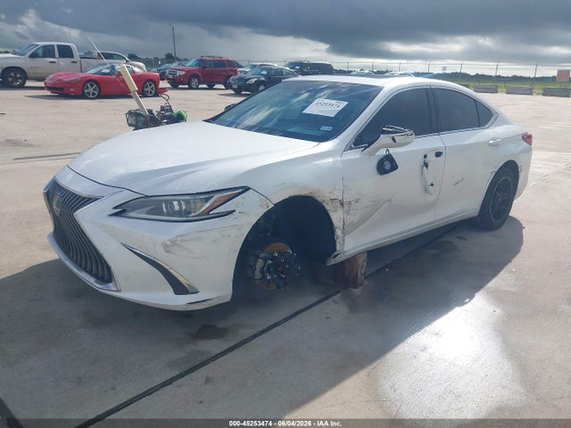 Lexus ES 350 2019 58ABZ1B1XKU042783 Image 2