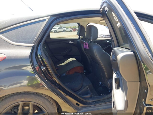 Продаж на аукціоні авто 2015 Ford Focus Se, vin: 1FADP3K22FL314789, номер лоту: 45253504