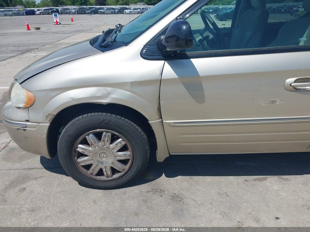 Продаж на аукціоні авто 2005 Chrysler Town & Country Limited, vin: 2C4GP64L85R151795, номер лоту: 45253528