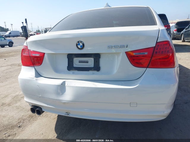 45253586 :رقم المزاد ، WBAPH57579NM34080 vin ، 2009 Bmw 328i مزاد بيع