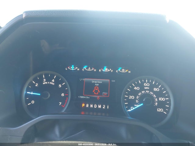 1FTEW1EF4FKD82327 Ford F-150 Xlt