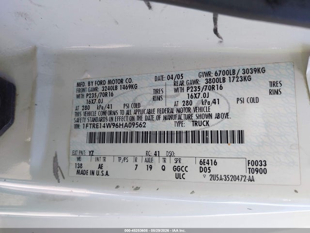 45253608 :رقم المزاد ، 1FTRE14W96HA09562 vin ، 2006 Ford E-150 Commercial/recreational مزاد بيع