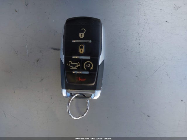 1C6SRFJTXPN668581 RAM 1500 Laramie 4x4 5&#039;7 Box