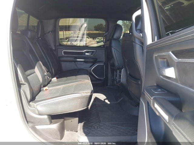 1C6SRFJTXPN668581 RAM 1500 Laramie 4x4 5&#039;7 Box