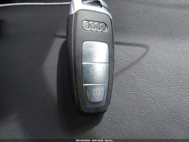 Продаж на аукціоні авто 2023 Audi A3 Premium 40 Tfsi Front-wheel Drive S Tronic, vin: WAUAUDGY4PA035833, номер лоту: 45253636