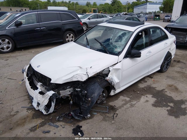 45253656 :رقم المزاد ، WDDGF8AB2DR289336 vin ، 2013 Mercedes-benz C 300 Sport 4matic مزاد بيع