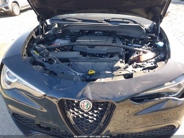 2023 Alfa Romeo Stelvio Estrema Awd მანქანა იყიდება აუქციონზე, vin: ZASPAKBN9P7D55127, აუქციონის ნომერი: 45253661