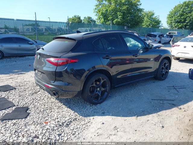 2023 Alfa Romeo Stelvio Estrema Awd მანქანა იყიდება აუქციონზე, vin: ZASPAKBN9P7D55127, აუქციონის ნომერი: 45253661