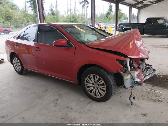 Toyota CAMRY LE 2014 4T4BF1FK2ER389389 головне зображення
