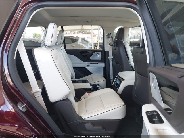 5LMYJ9YY9LGL25037 Lincoln Aviator Black Label Grand Touring