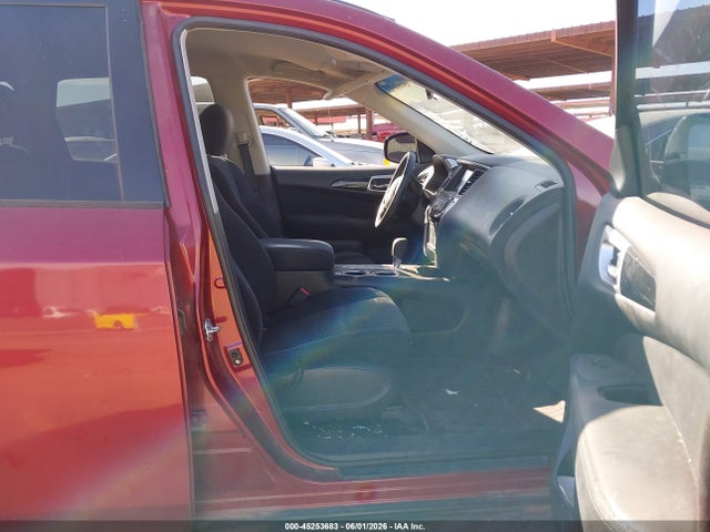 Продажа на аукционе авто 2015 Nissan Pathfinder S, vin: 5N1AR2MN4FC693119, номер лота: 45253683