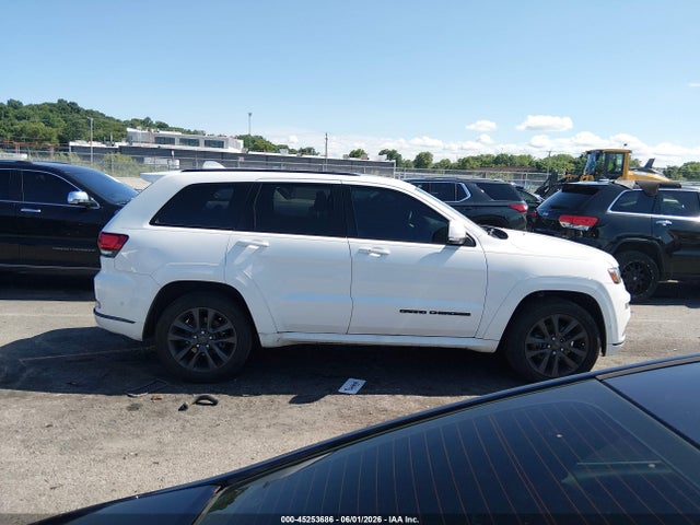 Продаж на аукціоні авто 2018 Jeep Grand Cherokee High Altitude 4x4, vin: 1C4RJFCG2JC118132, номер лоту: 45253686