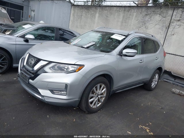 Nissan ROGUE SV 2017 KNMAT2MT7HP610735 Image 2