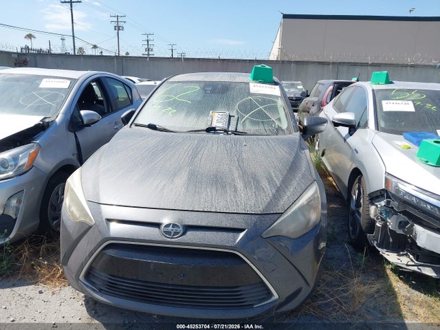 Scion IA 2016 3MYDLBZV6GY106005 Image 13