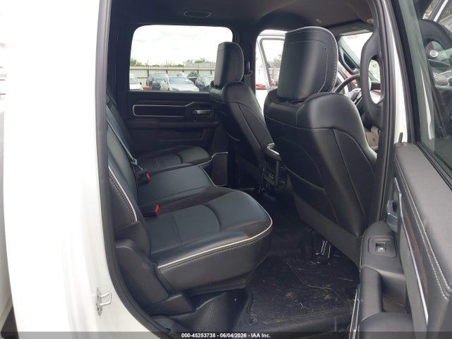 45253738 :رقم المزاد ، 3C7WRNEL5SG587233 vin ، 2025 Ram 5500 Chassis Tradesman/big Horn مزاد بيع