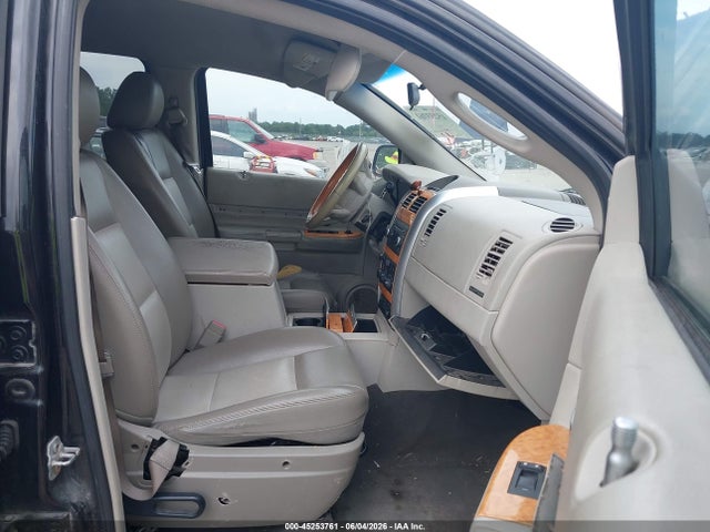 Продажа на аукционе авто 2008 Chrysler Aspen Limited, vin: 1A8HX58N18F121651, номер лота: 45253761
