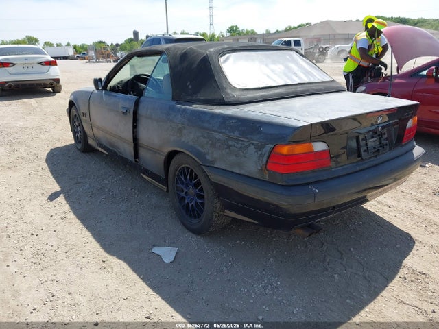 1998 Bmw 323ic მანქანა იყიდება აუქციონზე, vin: WBABJ7324WEA15303, აუქციონის ნომერი: 45253772
