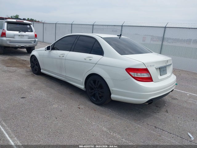 2011 Mercedes-benz C 300 Sport 4matic მანქანა იყიდება აუქციონზე, vin: WDDGF8BB8BR134771, აუქციონის ნომერი: 45253792