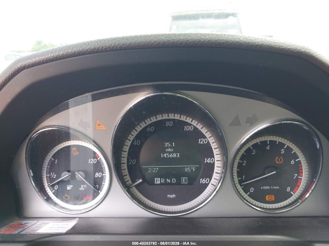 2011 Mercedes-benz C 300 Sport 4matic მანქანა იყიდება აუქციონზე, vin: WDDGF8BB8BR134771, აუქციონის ნომერი: 45253792