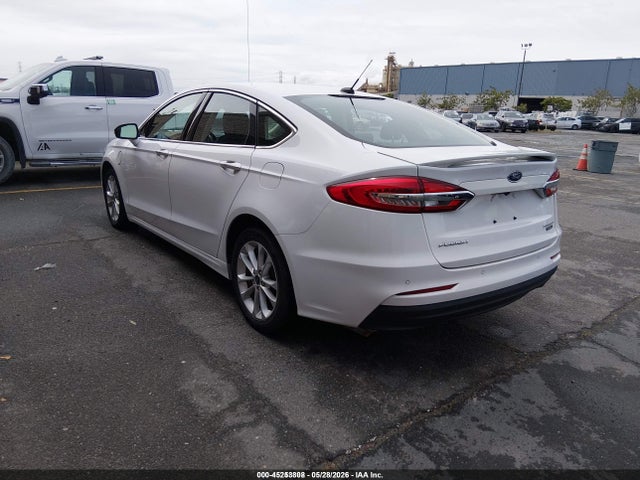 3FA6P0SU6LR244882 Ford Fusion Plug-in Hybrid Titanium