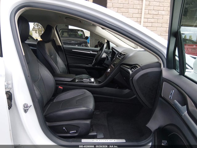 3FA6P0SU6LR244882 Ford Fusion Plug-in Hybrid Titanium