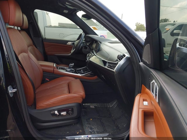 45253814 :رقم المزاد ، 5UXCX4C59KLB39571 vin ، 2019 Bmw X7 Xdrive50i مزاد بيع