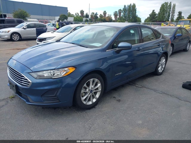 Ford Fusion Hybrid Se 2019 3FA6P0LU8KR274656 Image 2