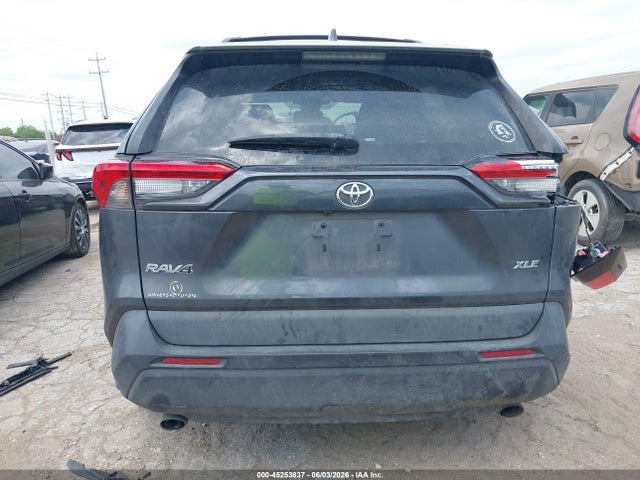Aukcja sprzedaży 2021 Toyota Rav4 Xle, vin: 2T3W1RFV8MC123093, numer aukcji: 45253837